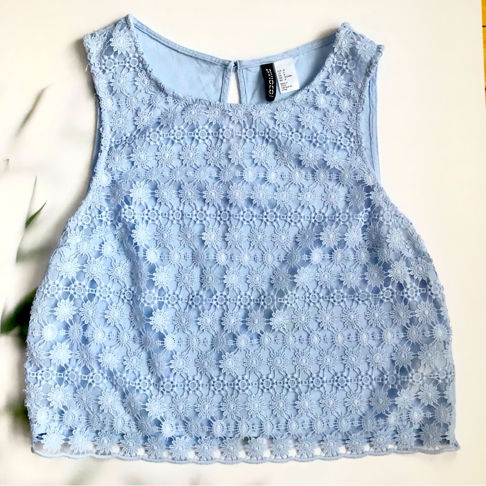Cute & sexy lace overlay crop top in sky blue size 8 summer festival